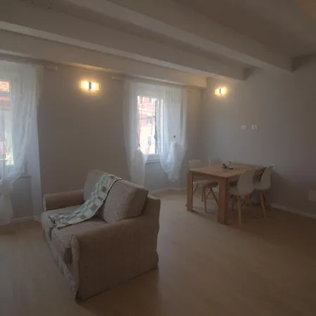 Lägenhet Casa San Giorgio Sarzana